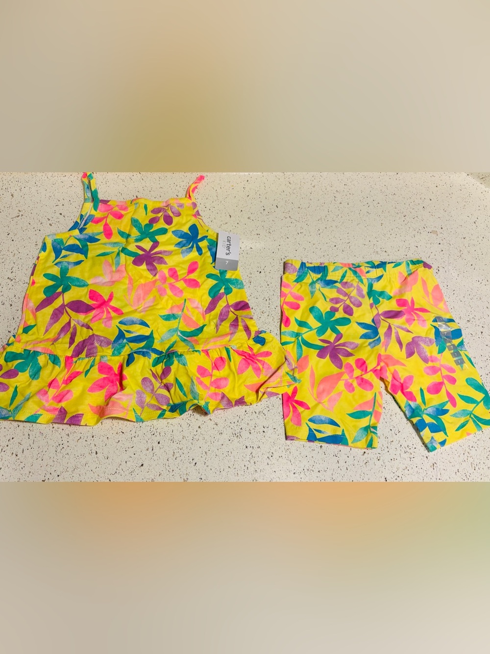 Girls Sz.7 Carter's Yellow Floral Tank & Shorts Set NWT - Picture 2 of 3